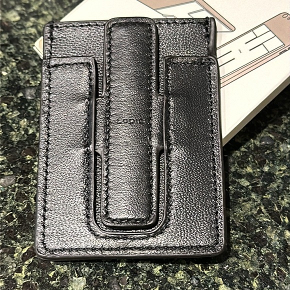 Lot of 5 LODIS adhesive tech card case holders cell phone RFID leather NEW - Picture 4 of 11